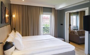 Suite (Master) | In-room safe, iron/ironing board, WiFi, bed sheets