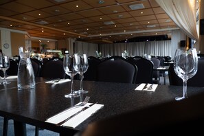 Lunch and dinner served, Scandinavian cuisine