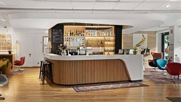 بار (في المنشاة)