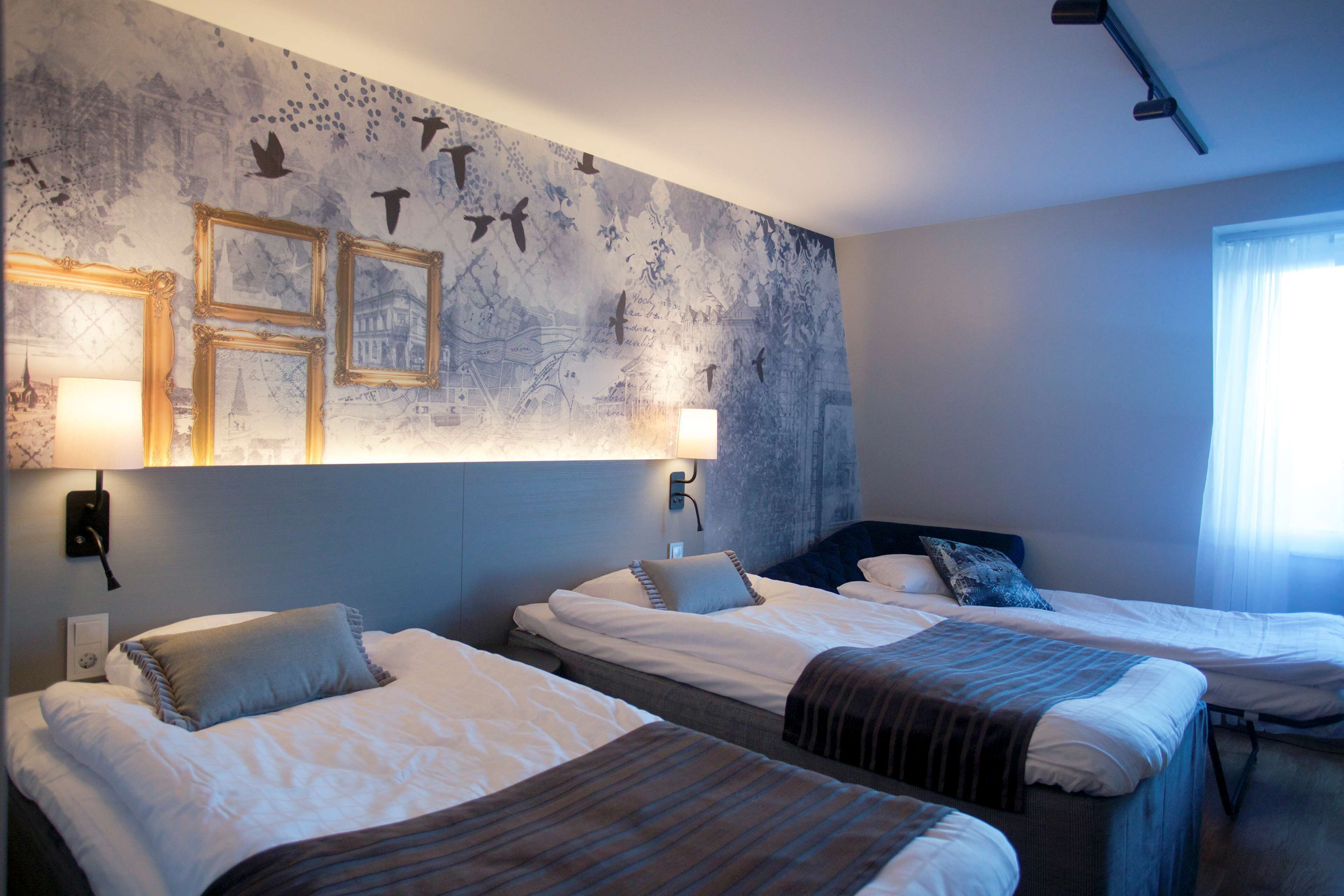 family triple room | 1 bedroom, desk, laptop workspace, iron/ironing board