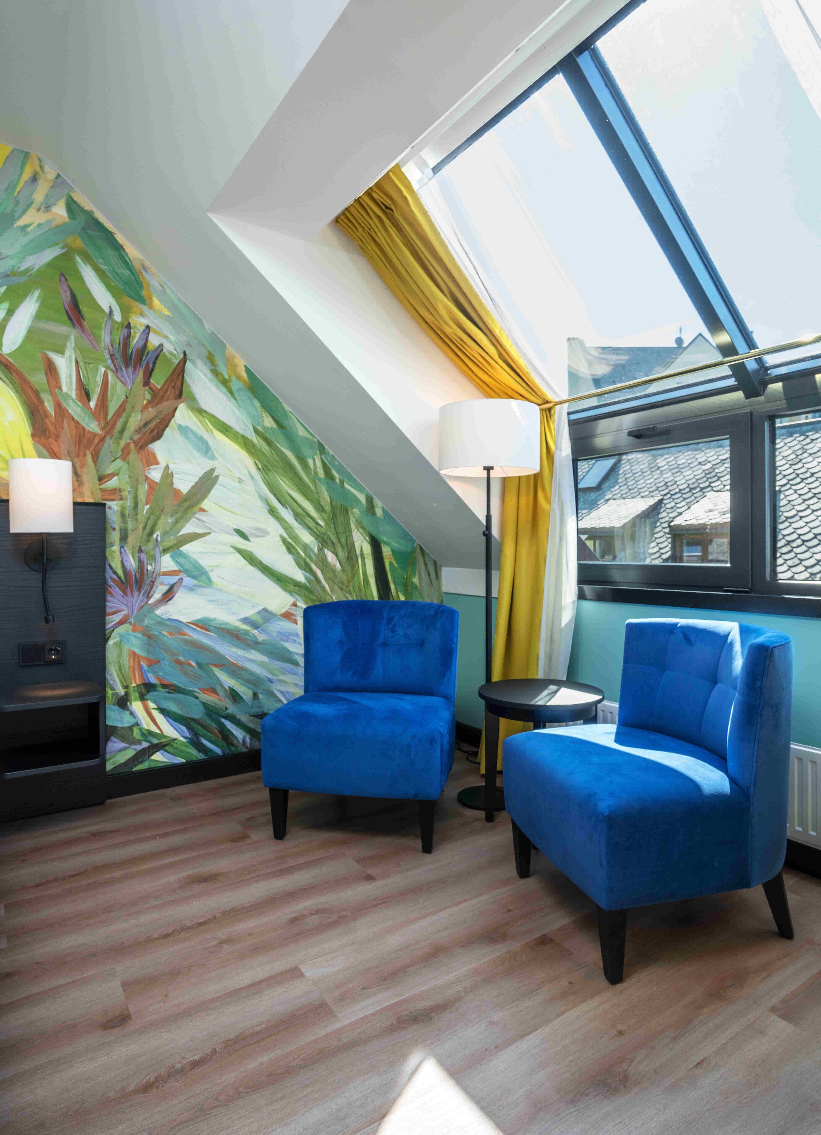 standard double room, 1 double bed | 1 bedroom, in-room safe, desk, blackout curtains