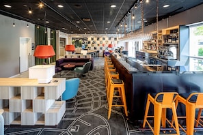 Bar (in der Unterkunft)
