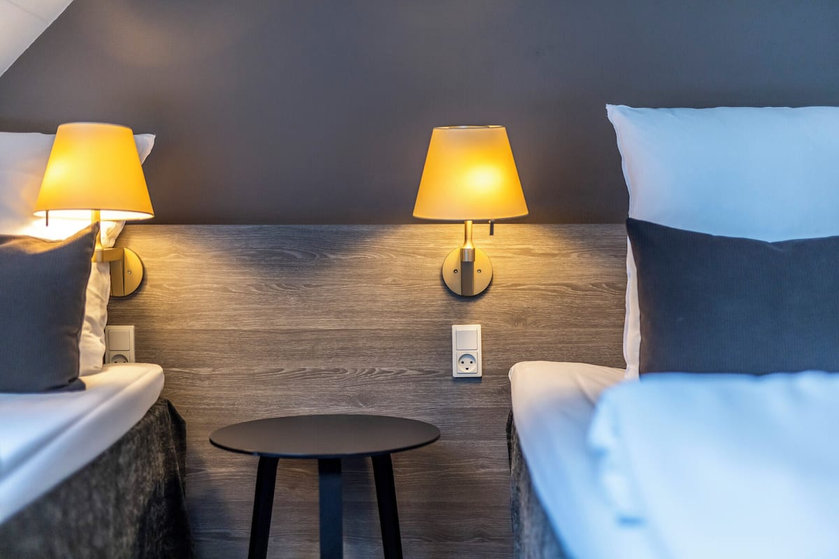 basic double room | 1 bedroom, hypo-allergenic bedding, in-room safe, desk