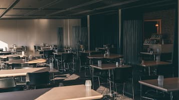 Desayuno buffet incluido todos los días