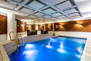 Piscine couverte