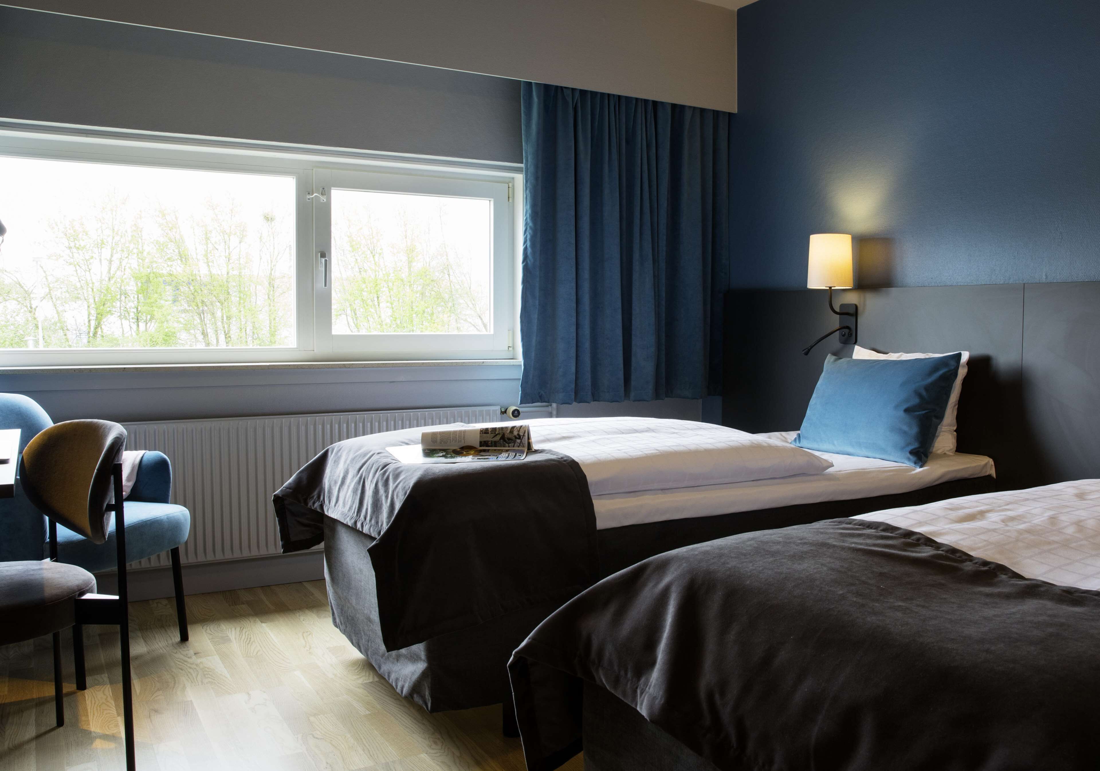 In-room safe, desk, laptop workspace, iron/ironing board