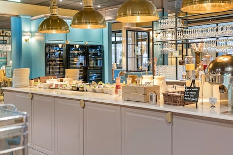 Desayuno buffet incluido todos los días