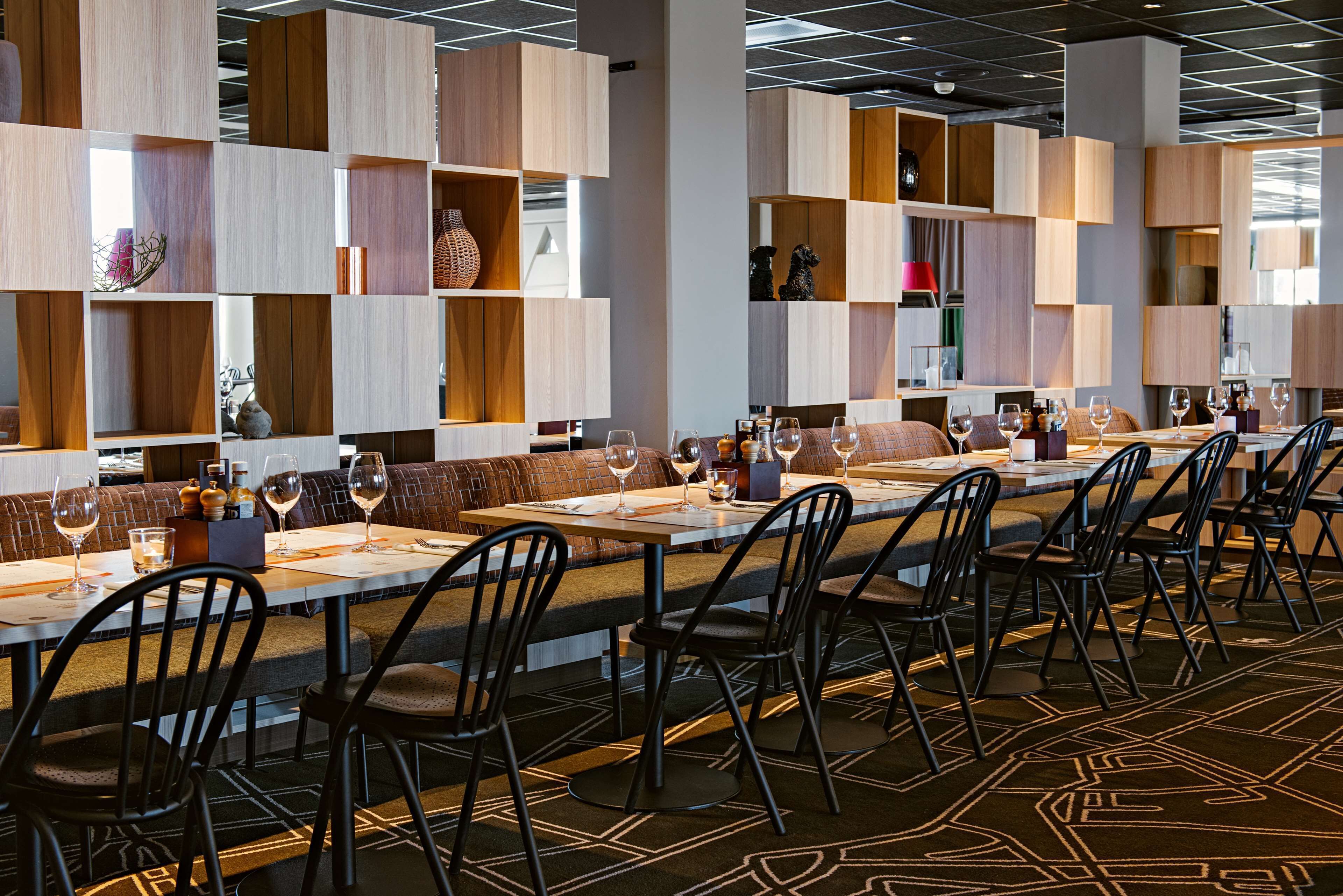 Frühstück und Abendessen, lokale Küche