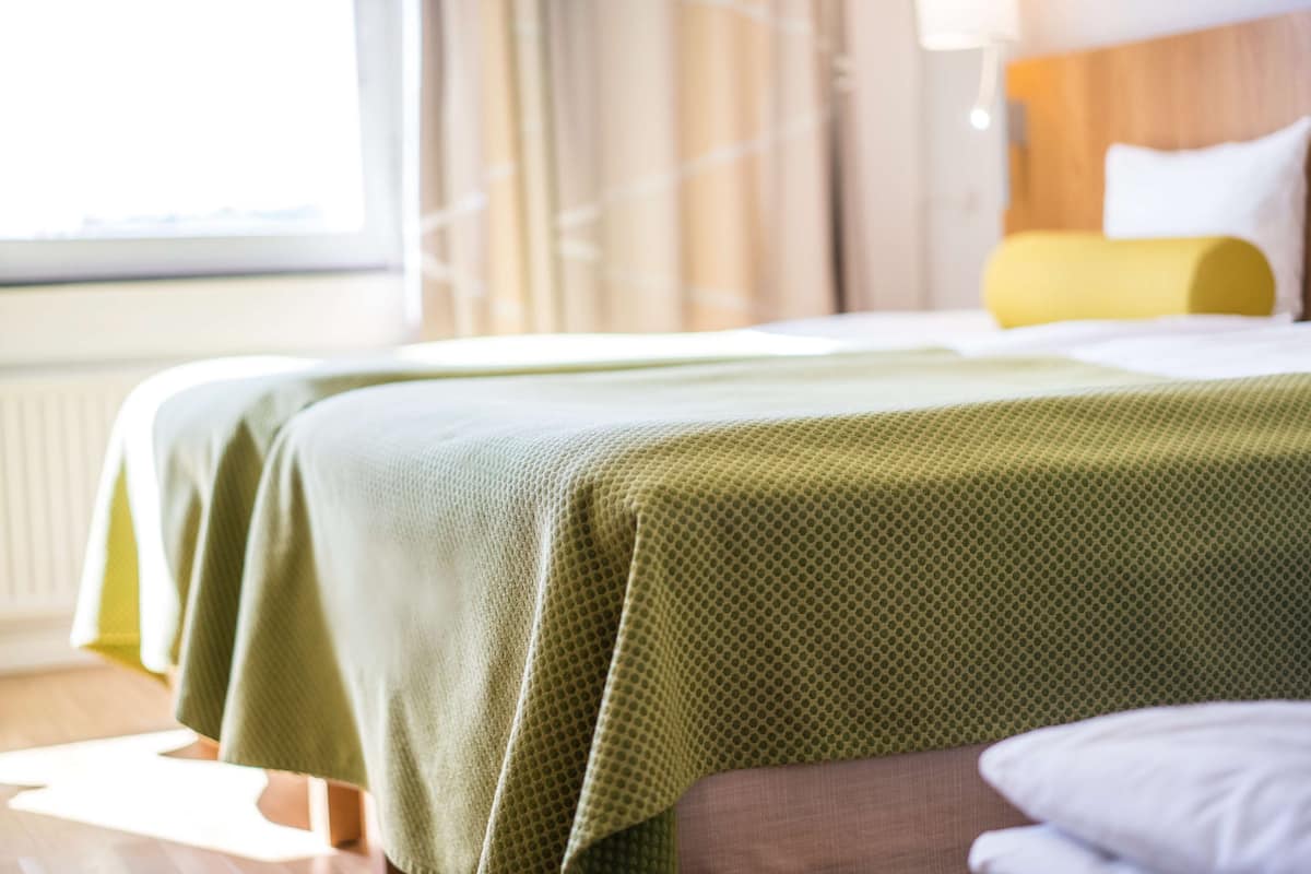 Chambre Familiale (Three)