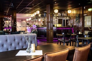 Serves lunch and dinner - First Hotel Royal (Saffle)