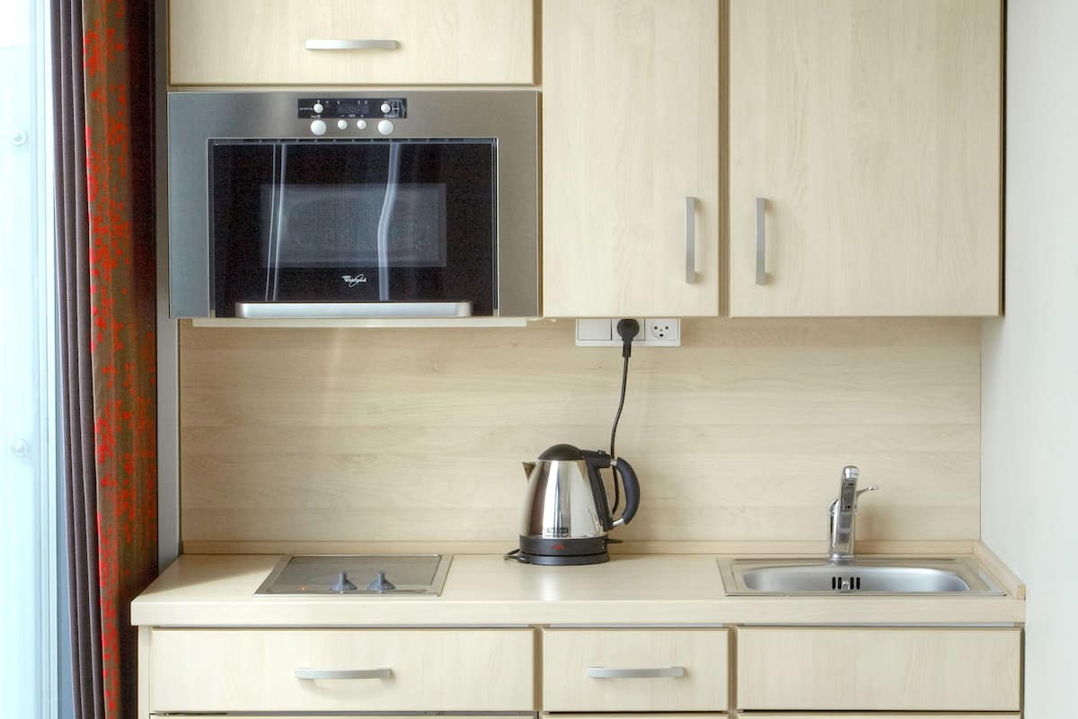 junior suite | blackout curtains, iron/ironing board, free wifi, bed sheets