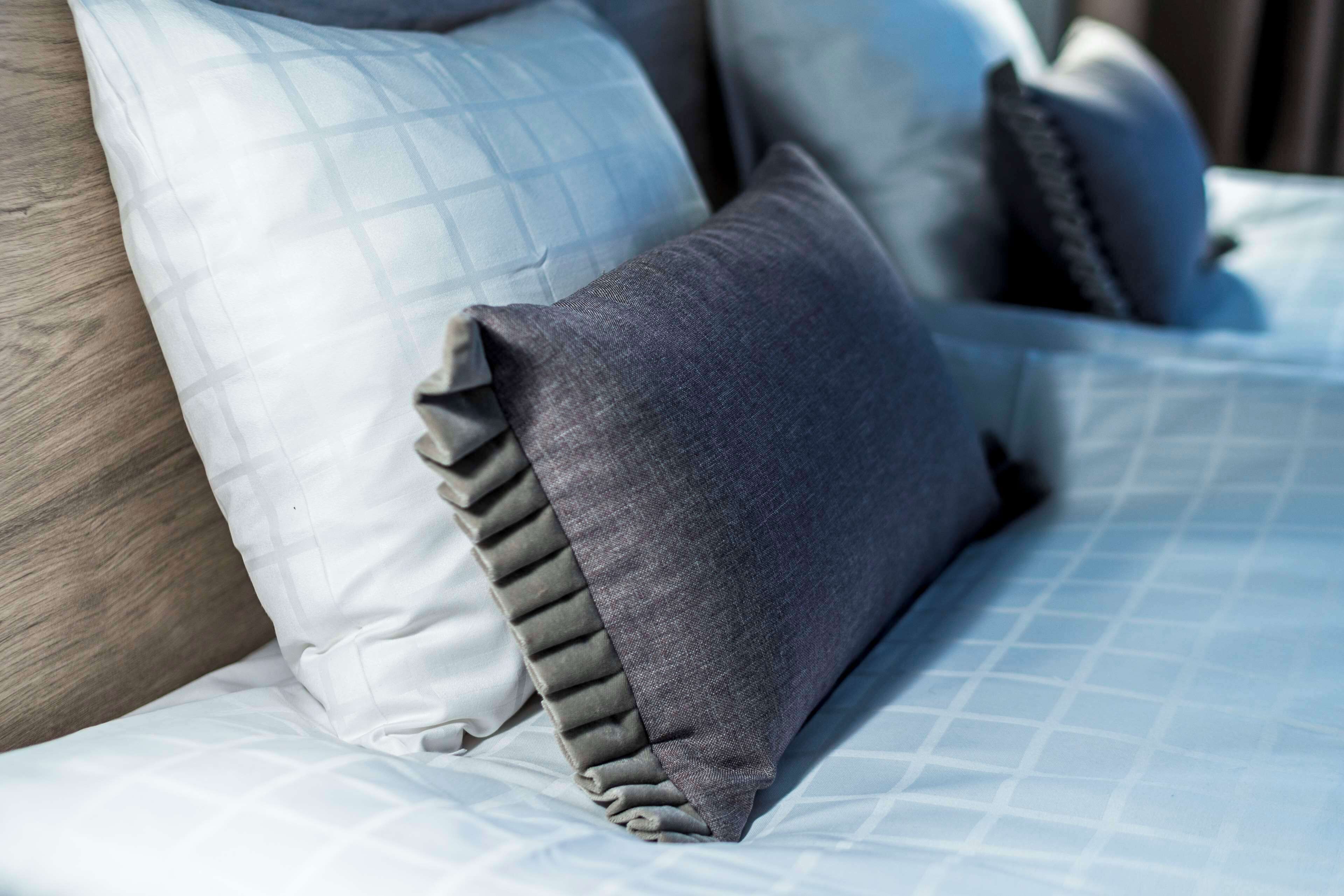 superior twin room | desk, soundproofing, iron/ironing board, free cots/infant beds