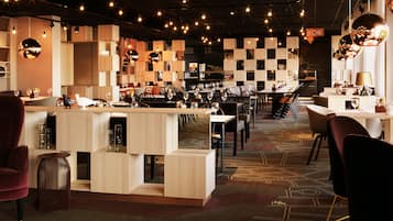 Desayuno buffet todos los dĂas (SEK 179 por persona)
