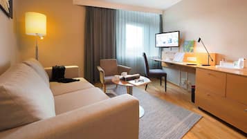 Suite – junior | Skrivebord, wi-fi (inkludert) og sengetøy