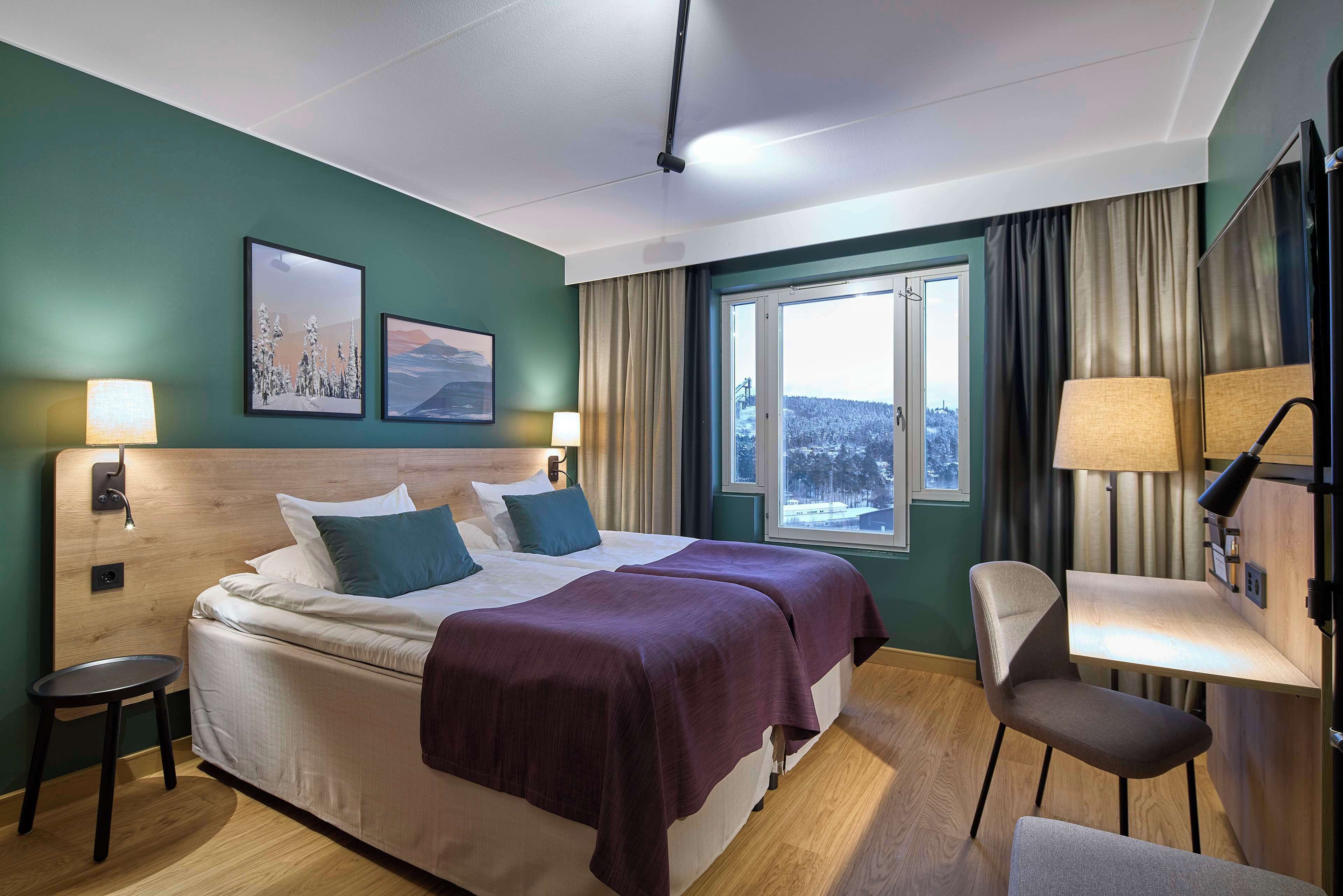 Familjerum | Skrivbord, strykjärn/strykbräda, gratis barnsängar och gratis wi-fi