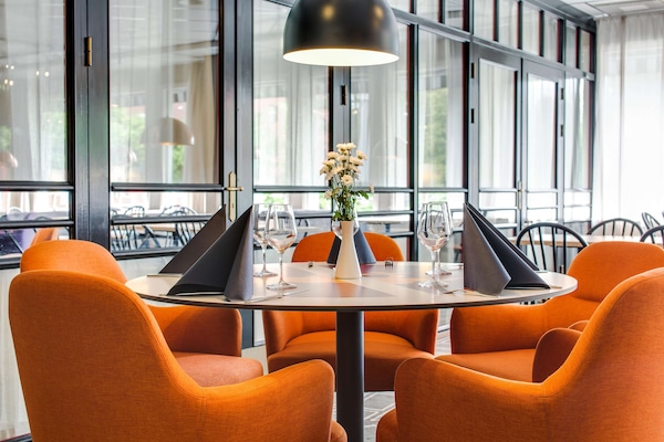 S'hi serveixen esmorzars, sopars i plats de cuina local