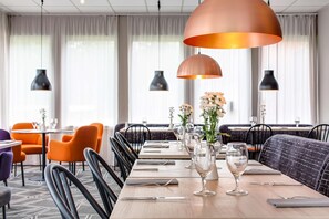 Breakfast and dinner served, local cuisine