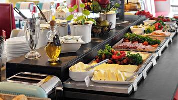 Free daily full breakfast