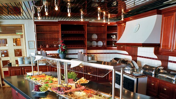 Free buffet breakfast - Scandic Tromsø (Tromso)