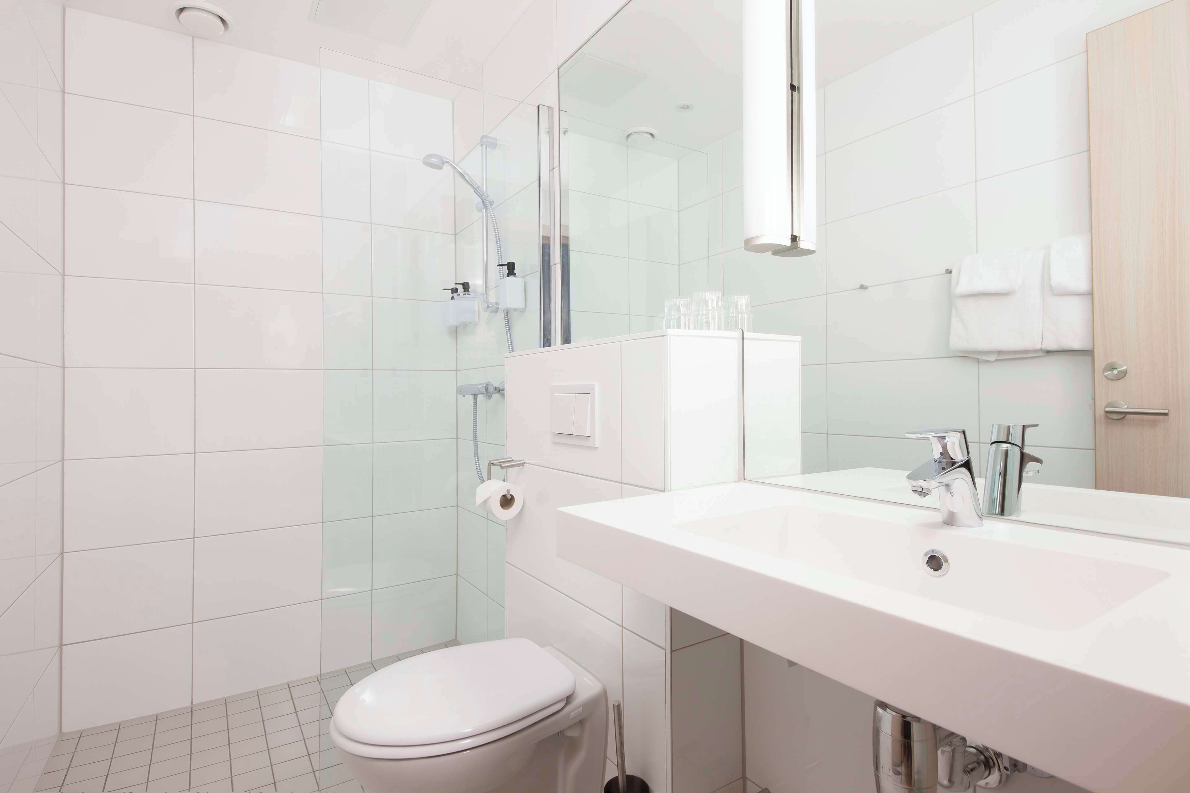 desk, iron/ironing board, free wifi, wheelchair access