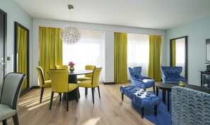 Premium bedding, pillow-top beds, in-room safe, desk