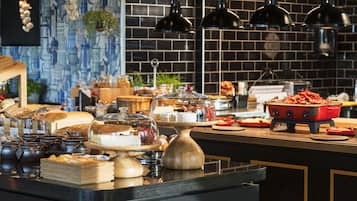 Tägliches inbegriffenes Frühstücksbuffet