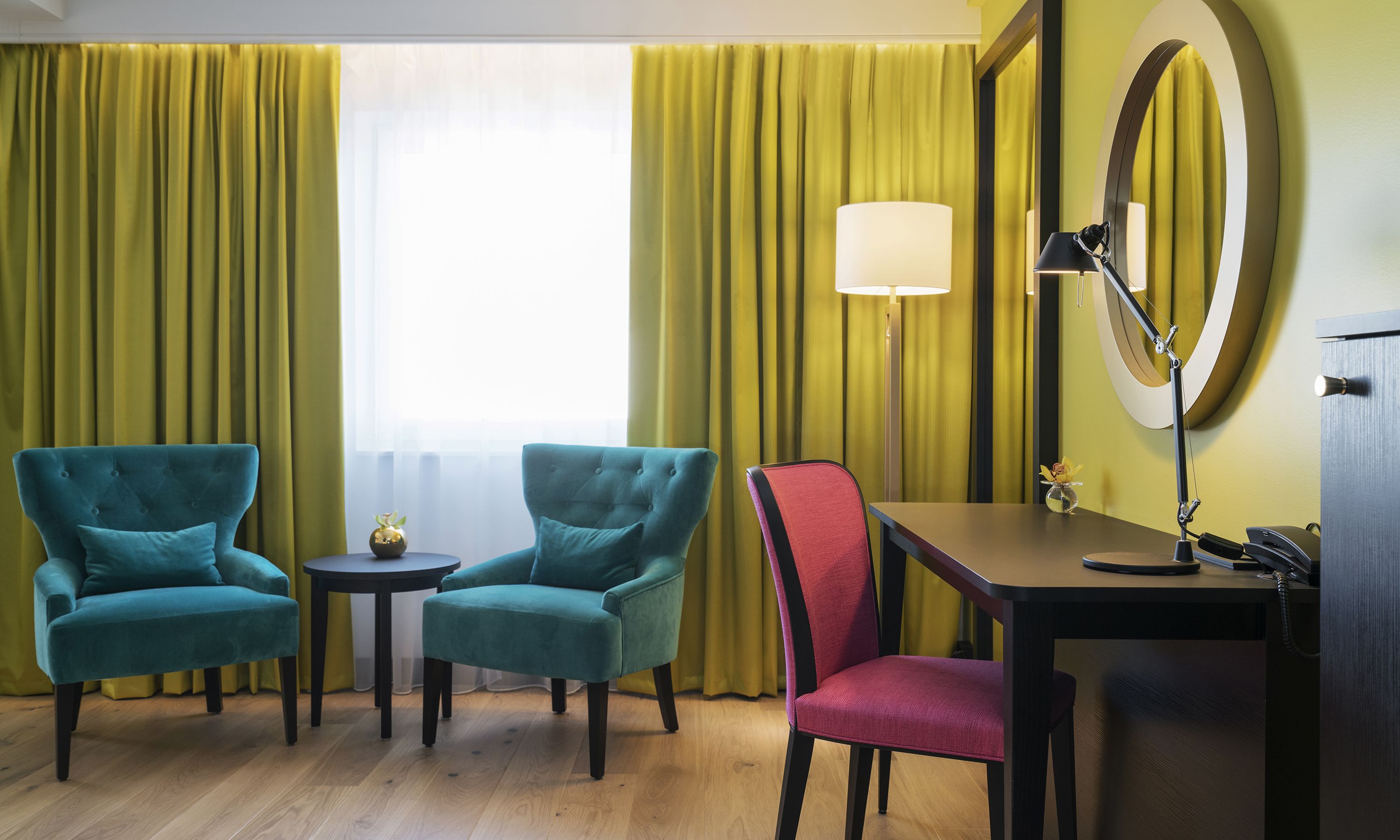 superior room, non smoking | 1 bedroom, premium bedding, pillow-top beds, in-room safe