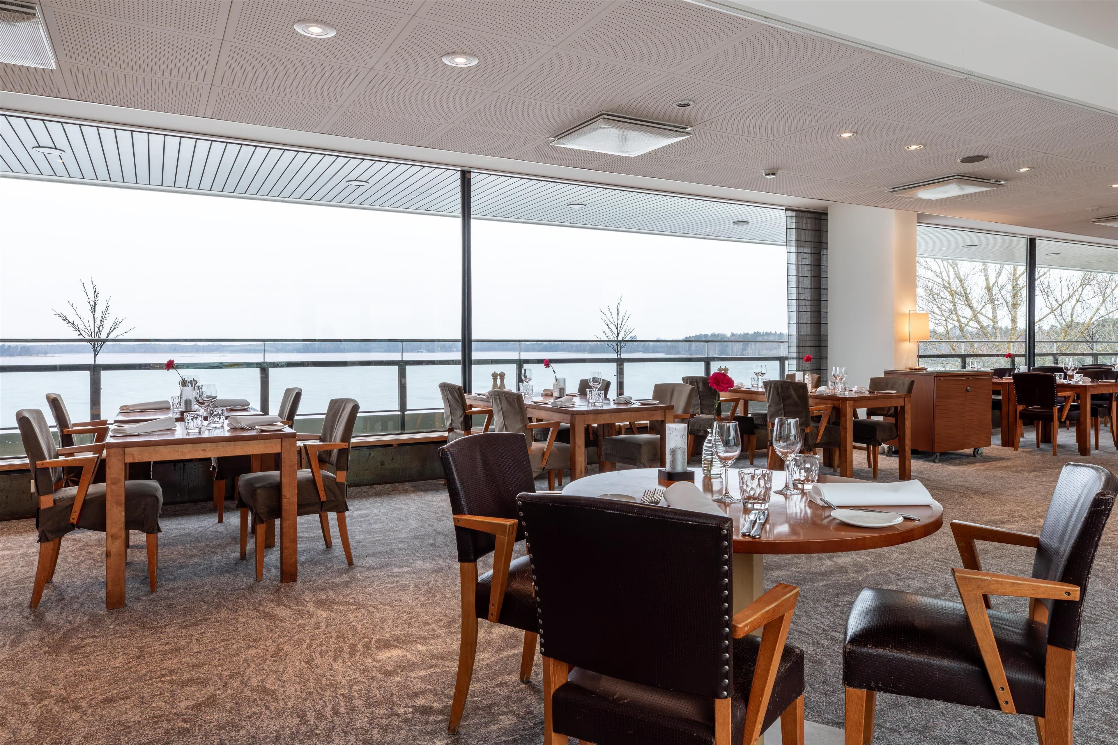 lunch, dinner, brunch served; sea views