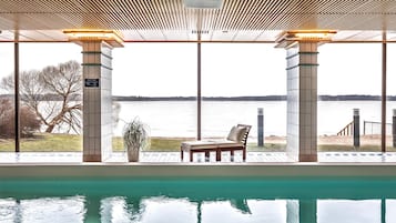 Piscine couverte