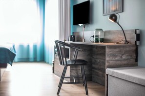 Standard Room | In-room safe, blackout drapes, iron/ironing board, cribs/infant beds