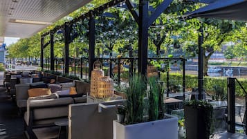 Dinner served, al fresco dining