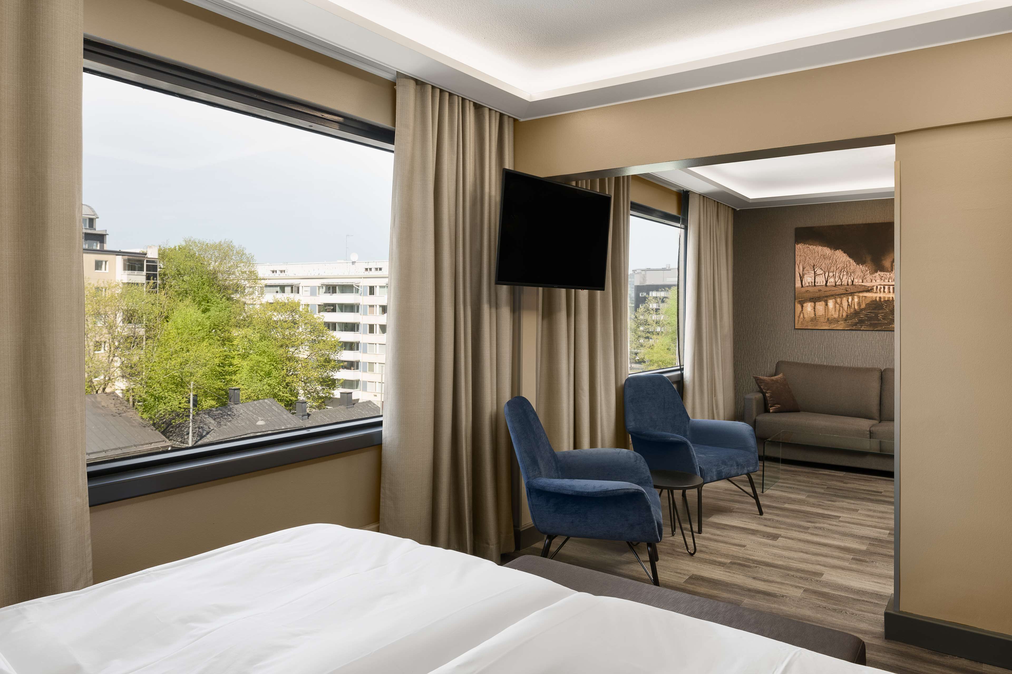 Premium bedding, memory foam beds, in-room safe, desk