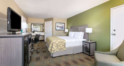 Baymont by Wyndham Prattville/Montgomery