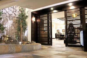 5 Restaurants, Frühstück, Mittagessen, Abendessen, Fondue
