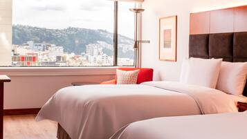 Swiss, Twin Room, 2 Twin Beds | Egyptian cotton sheets, premium bedding, minibar, in-room safe