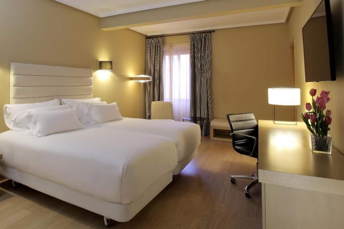 Minibar, in-room safe, desk, blackout curtains