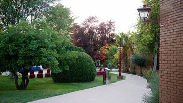 Khuôn viên nơi lưu trú