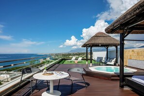 Premium bedding, minibar, in-room safe, desk