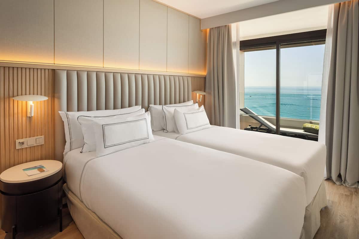 1 bedroom, minibar, desk, blackout curtains