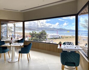 Dinner served  - Hotel Cristina by Tigotan Las Palmas - Adults Only (+16) (Las Palmas de Gran Canaria)