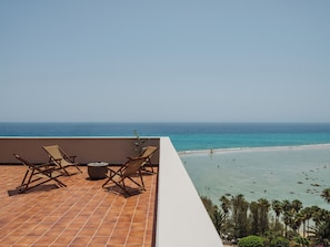 The Reserve Suite Penthouse Ocean Front Horizon | Premium bedding, free minibar, in-room safe, blackout drapes - Paradisus by Meliá Fuerteventura – All Inclusive (Pajara)