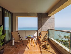 The Reserve Suite Ocean Front | Premium bedding, free minibar, in-room safe, blackout drapes - Paradisus by Meliá Fuerteventura – All Inclusive (Pajara)