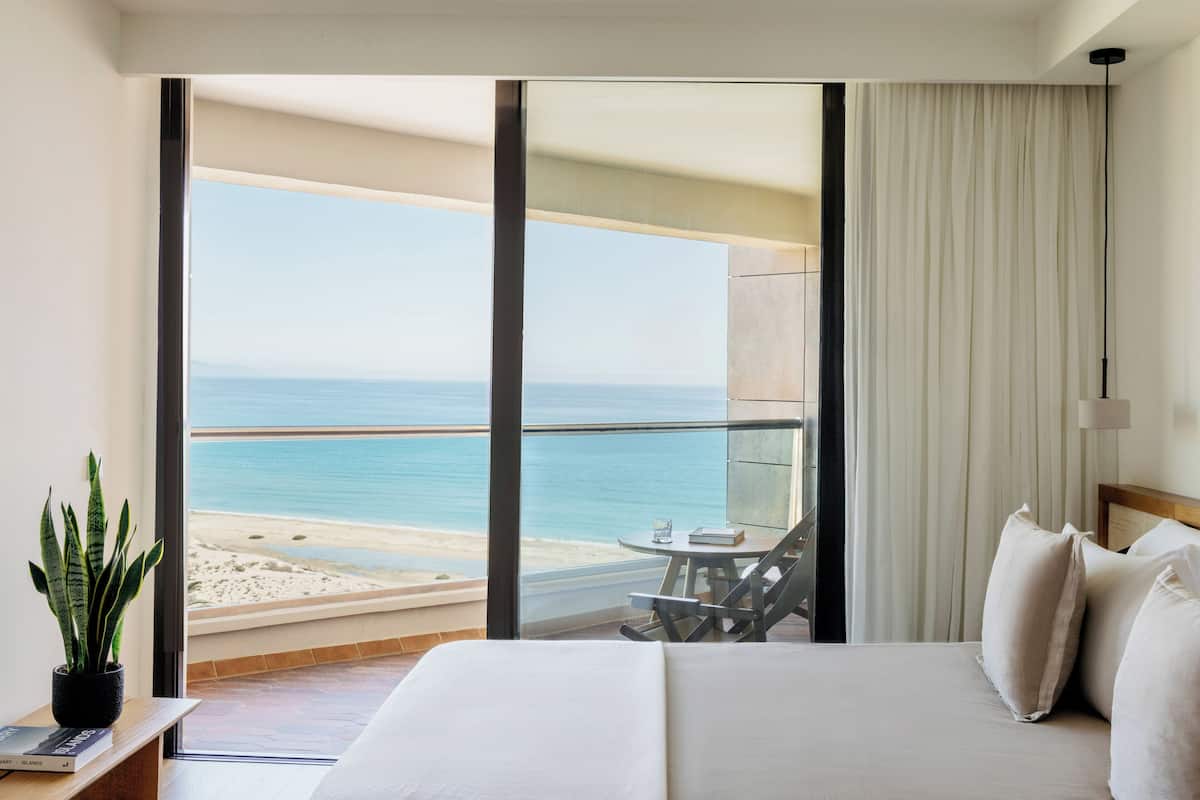 Luxe beddengoed, een gratis minibar, een kluis op de kamer