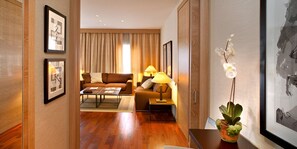 Presidential Suite | Down comforters, minibar, in-room safe, desk