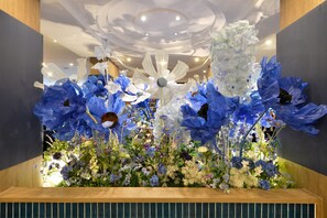 Bar (on property) - Twin Towers Hotel (Bangkok)