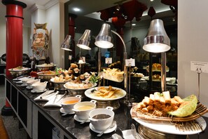 Buffet - Twin Towers Hotel (Bangkok)
