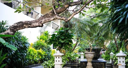 Legian Paradiso Hotel