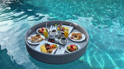 Legian Paradiso Hotel