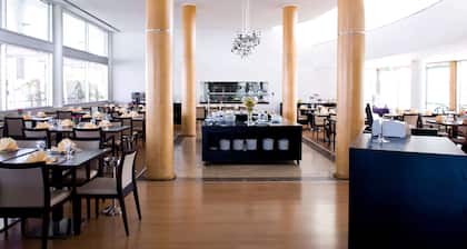 TRYP by Wyndham Porto Expo Hotel