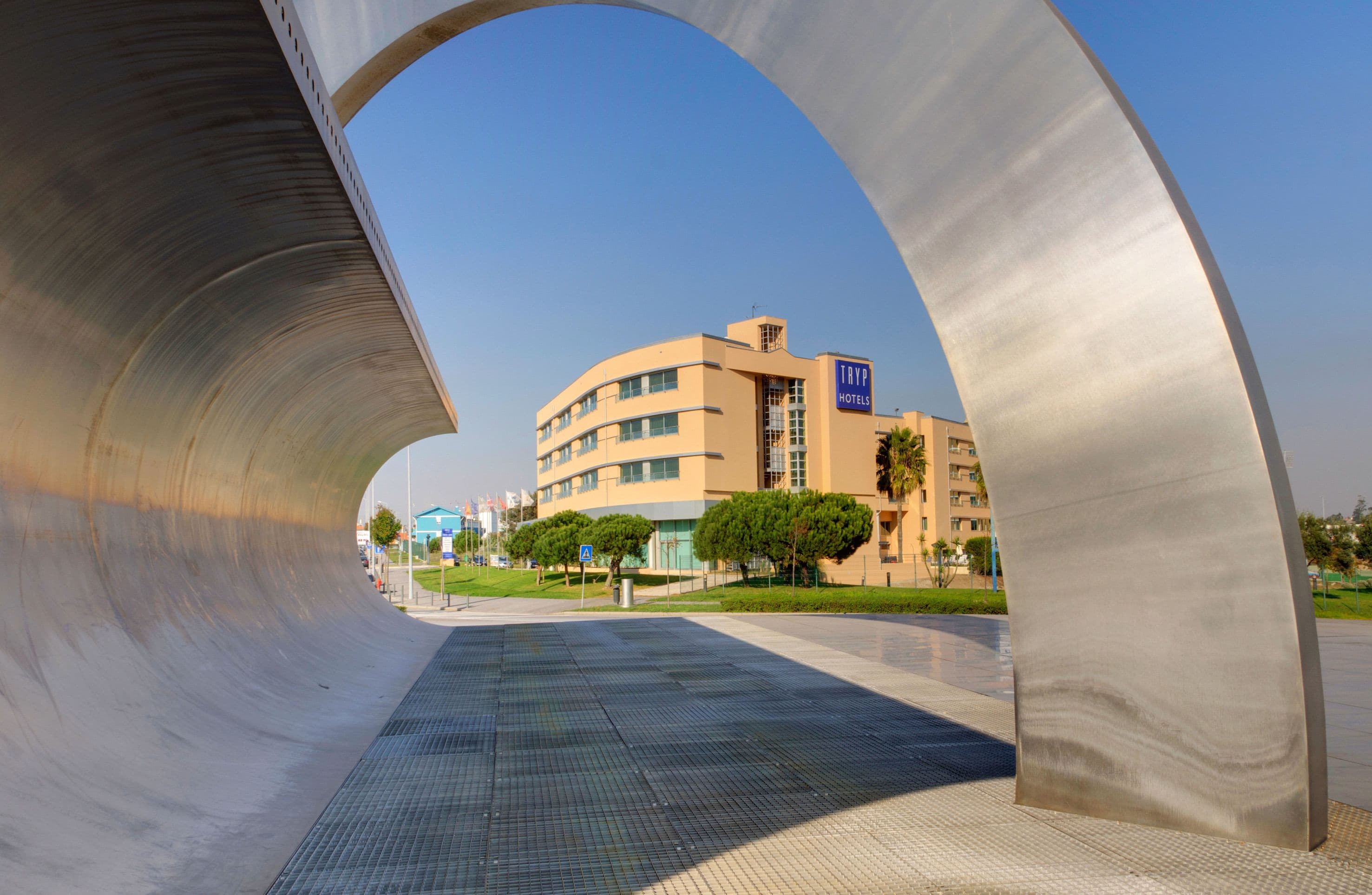 children’s play area – outdoor